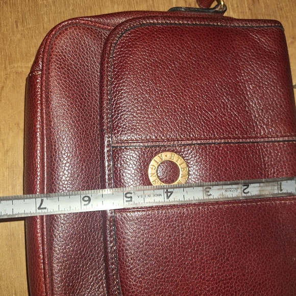Vintage Aigner Elegant Burgundy Leather Crossbody Bag - Picture 9 of 11